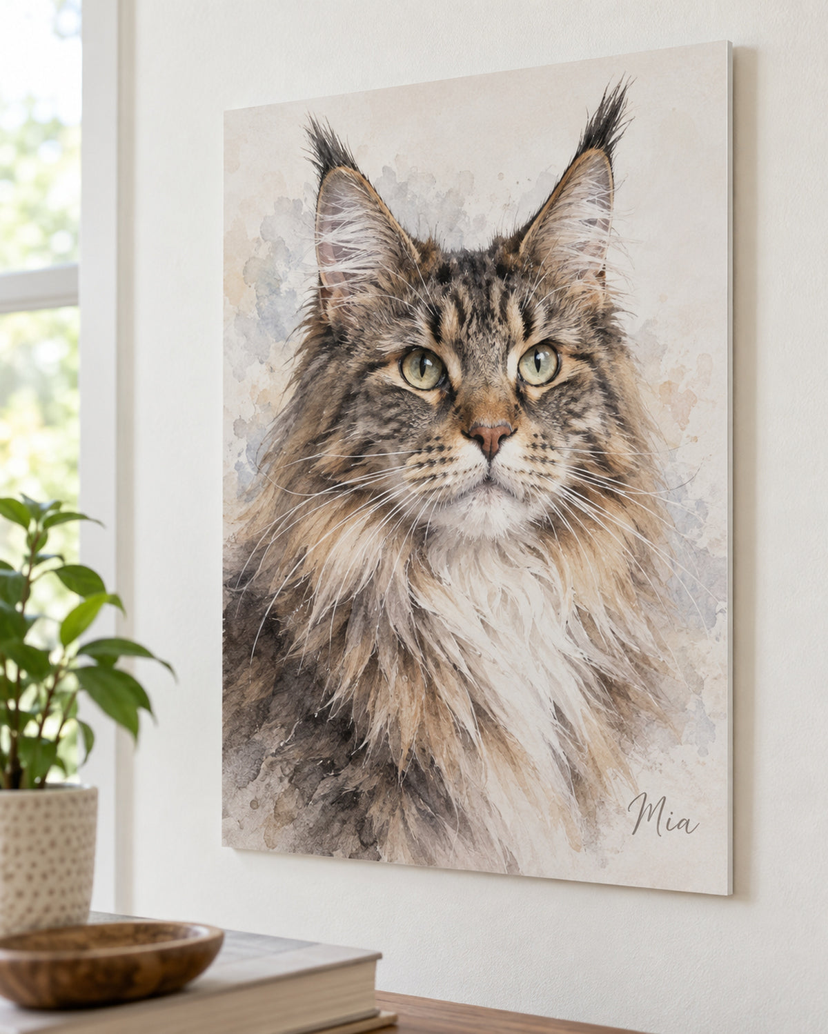 Katzenportrait auf Hartschaumplatte: Maine Coon mit dem Namen Mia