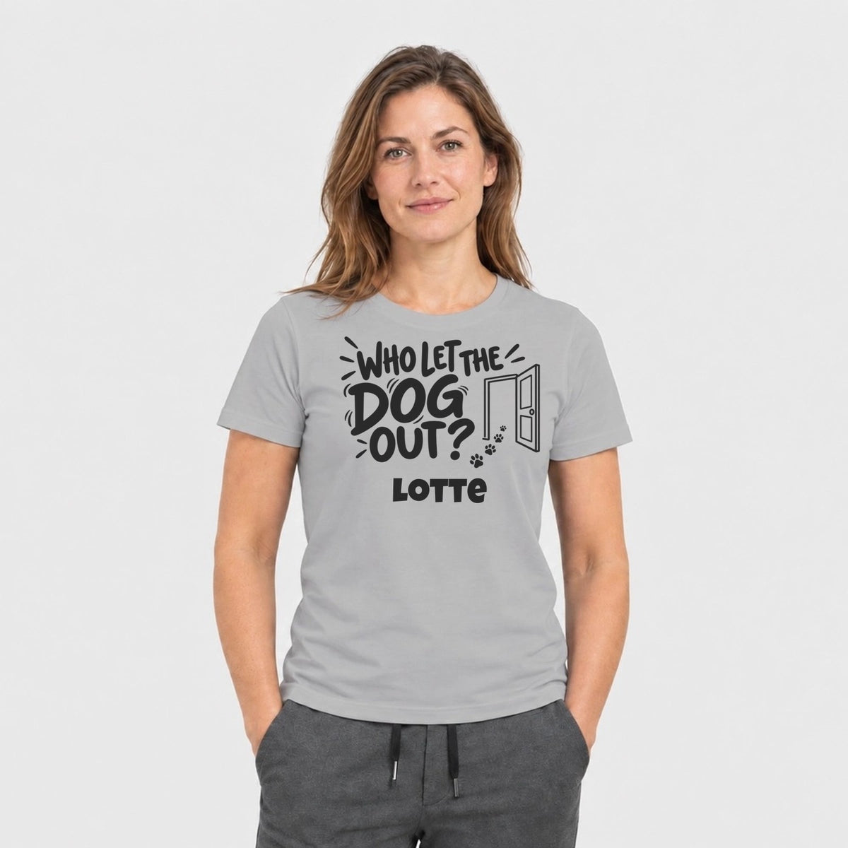 T-Shirt in Grau meliert mit Motiv „Who Let The Dog Out“ und dem Namen Lotte